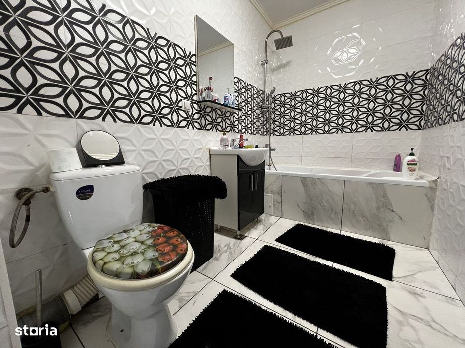 Apartament de 2 camere, 44 mp, parcare, zona Stejarului