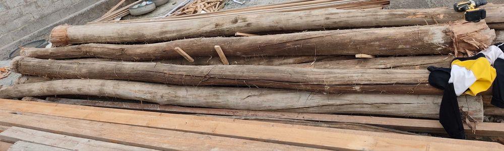 Доски , страпилы