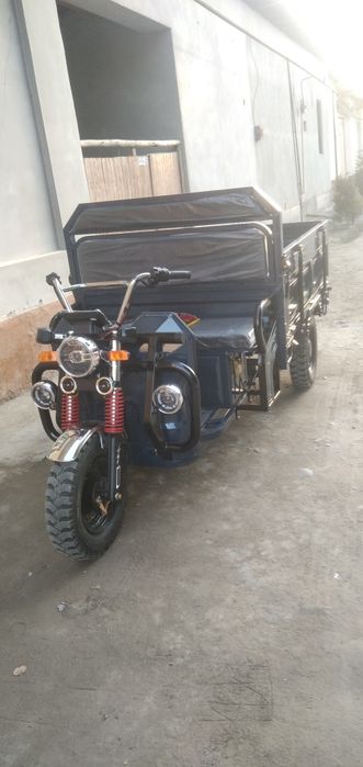 Skuter matarol sotiladi