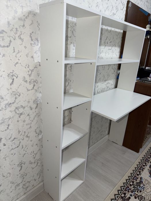 Письменный стол для учебы,для дома