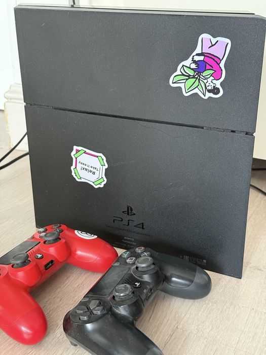 Play station slim 4 продается.