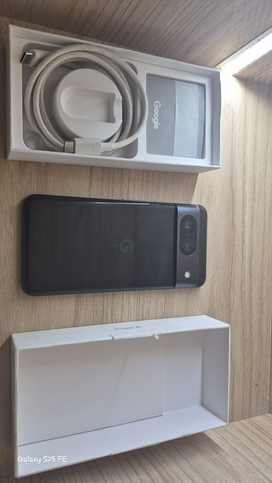 Google pixel 8 продам за 190к торг есть