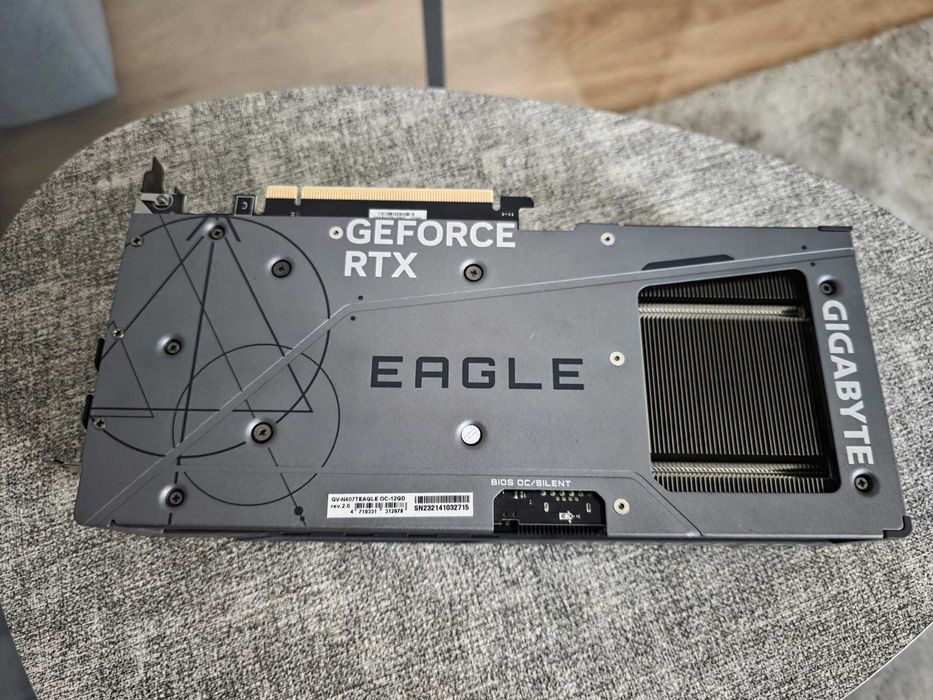 Gigabyte GeForce RTX™ 4070 Ti EAGLE