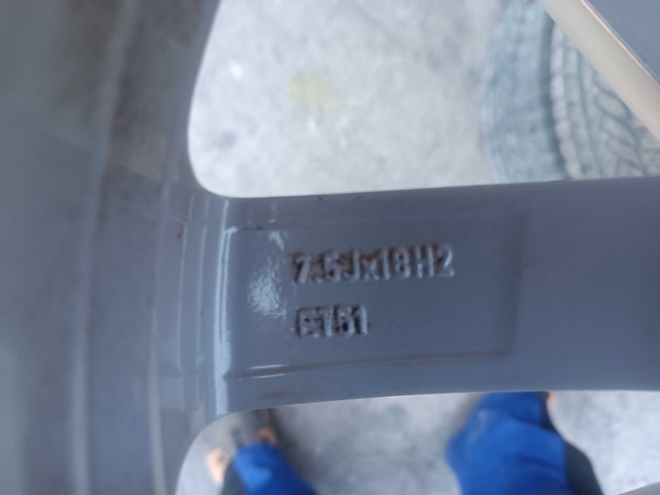 Джанти с гуми 18 цола 5х112 ЕТ51 за  Сеат, Ауди, VW. Шкода