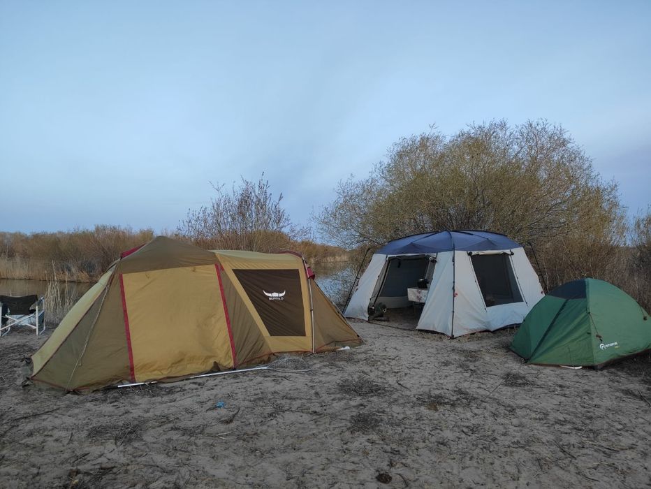 Палатка 4 местная