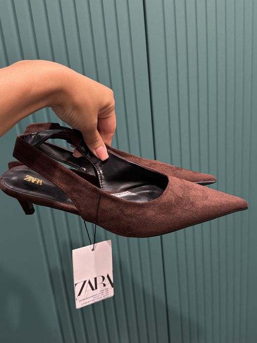 Продам женские туфли
