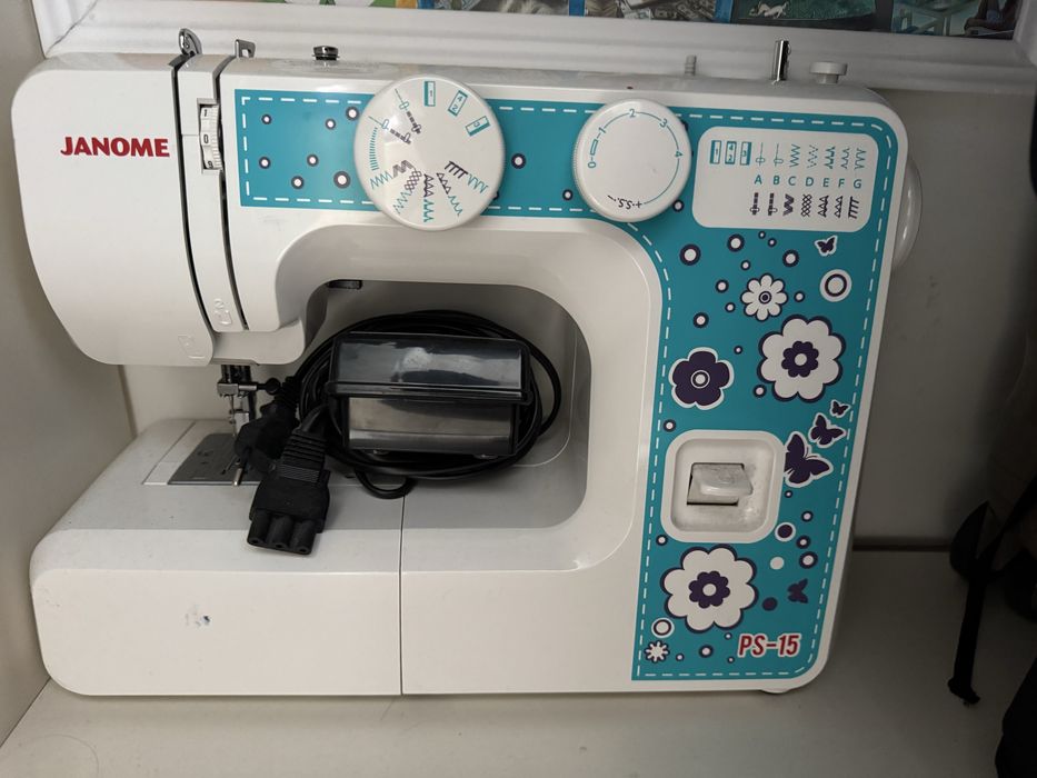 Швейная машина б/у