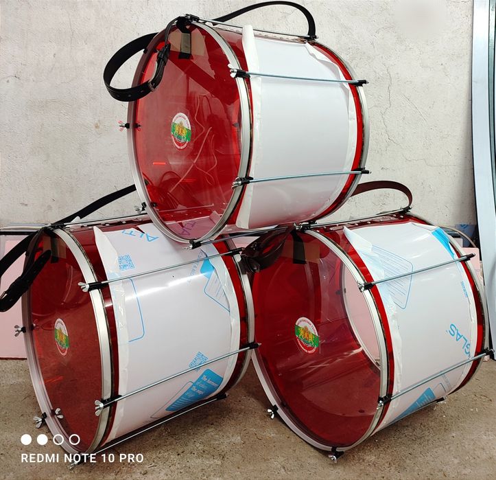 Тъпани, различни размери.