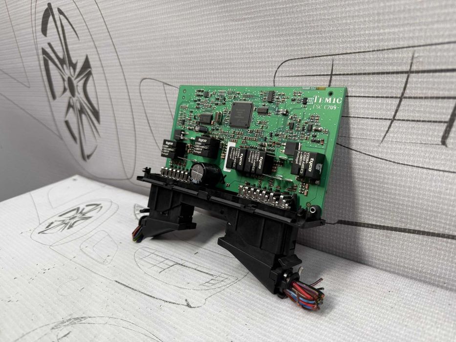 Modul confort / Sam modul Mercedes-Benz CLK A209 / C209 A2095452001 2008 / [2002-2009] / (5B2)