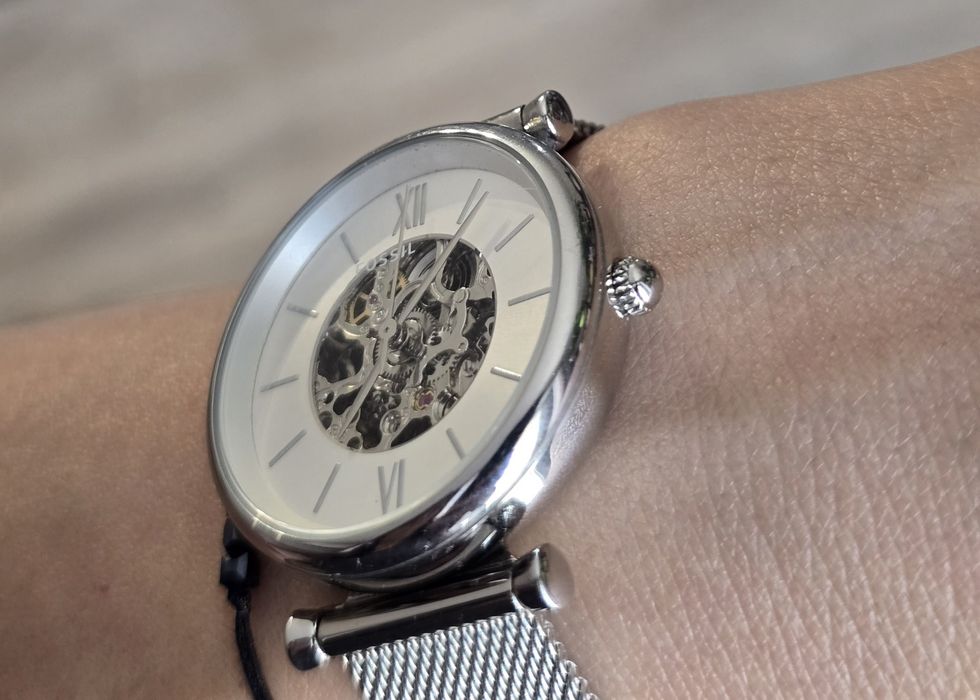 Дамски часовник FOSSIL Carlie ME3176