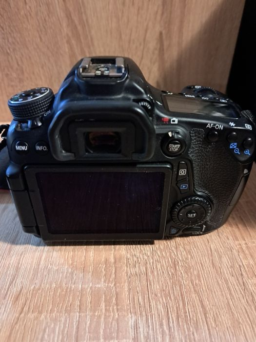 Canon Eos 70D 18-55