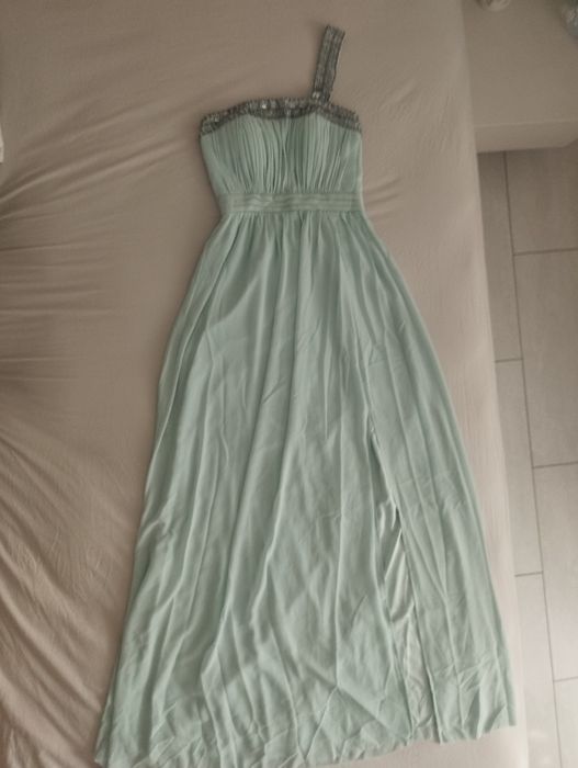 Официална рокля за повод