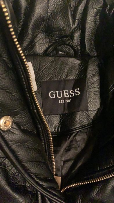 Куртка guess новая