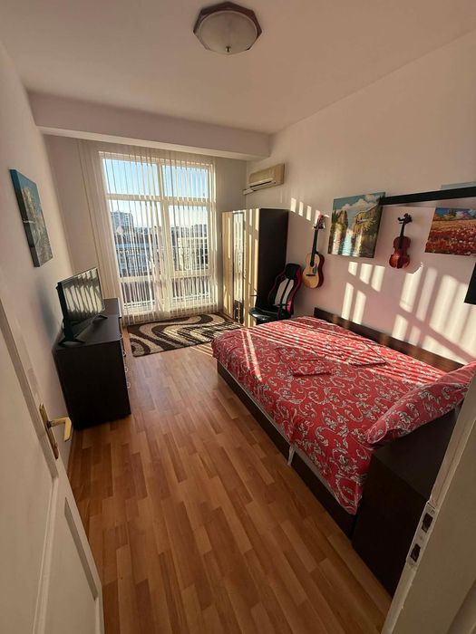 Дава се под наем Тристаен апартамент в Варна, Лятно кино Тракия - 130 кв.м за 797.64 € - Снимка #8