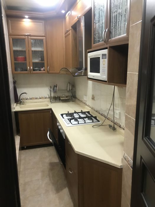 Arenda kvartira metro oybek Huawe