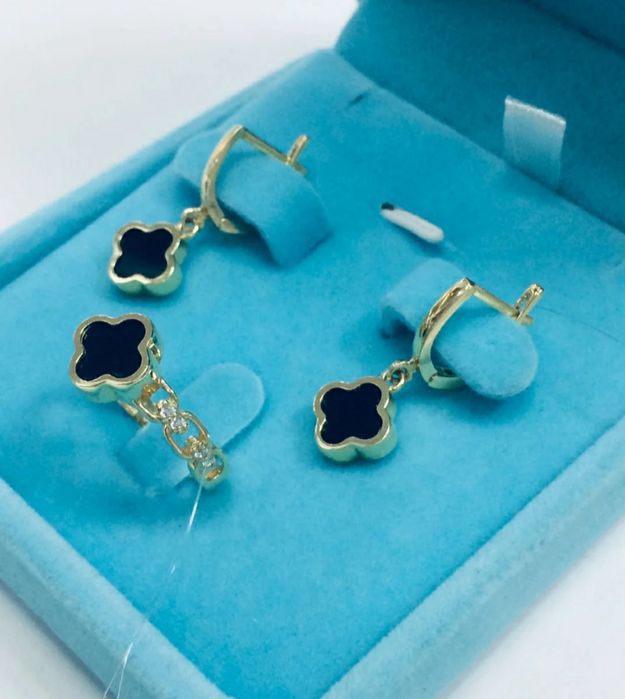 Золото комплект срочно продается