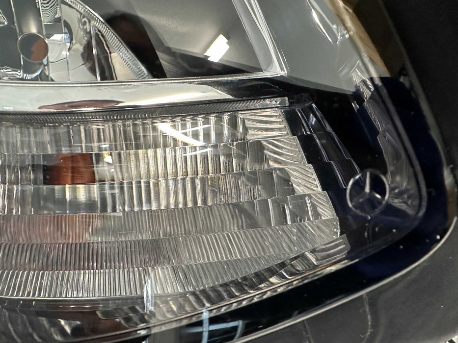 Фарове фар десен Mercedes B class 246 farove far Мерцедес Б 246