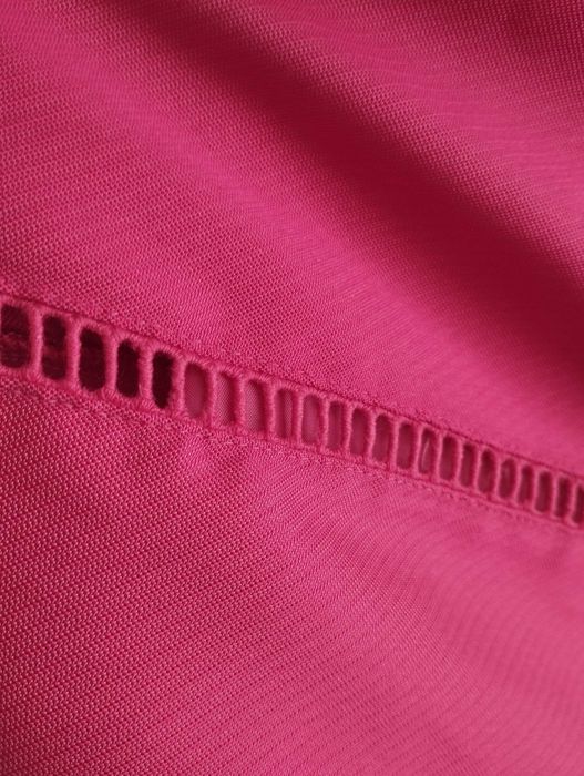 НАМАЛЕНА НА 50лв Разкошна нова миди рокля на Oasis M размер ПРОМОЦИЯ