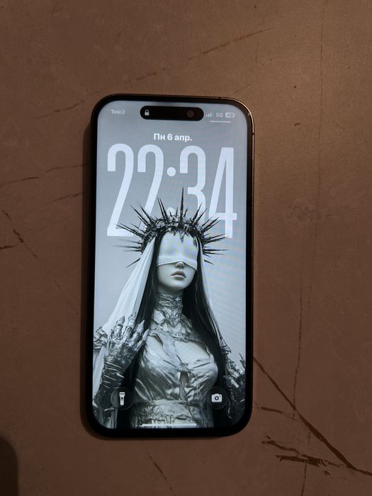 Айфон 14 pro gold