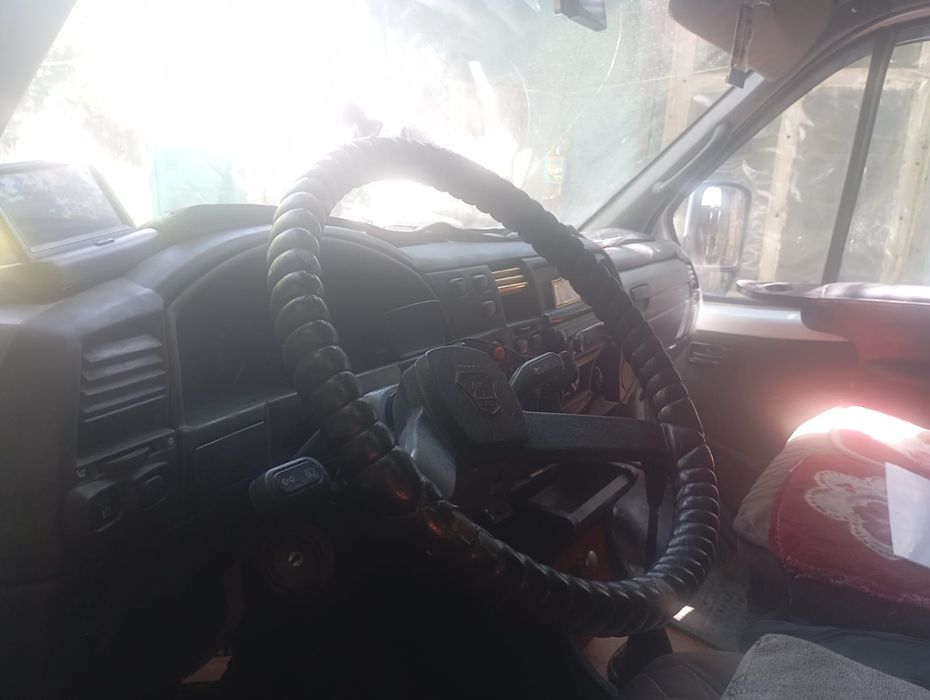 Газель 330210 продам