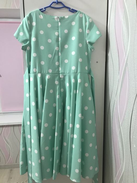 Продам отличное платье