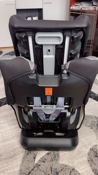 Vând scaun auto pentru copil Foppapedretti 9-36 kg