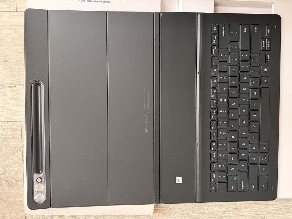 Husă cu Tastatură pentru Galaxy Tab S10 Ultra | S9 Ultra
