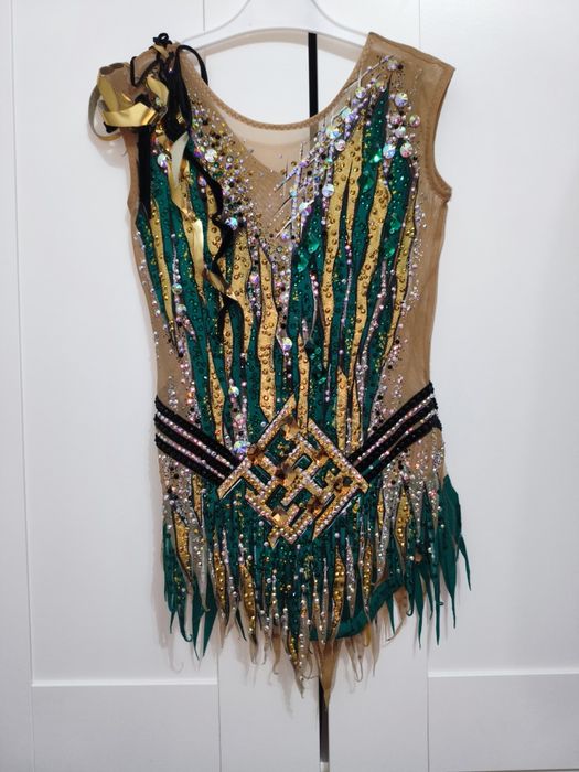 Купальник гимнастика срочно