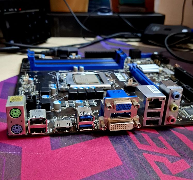 Продам материнскую плату с процессором