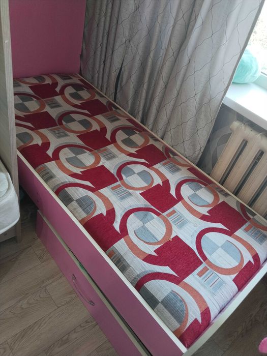 Детская/ подростковая кровать