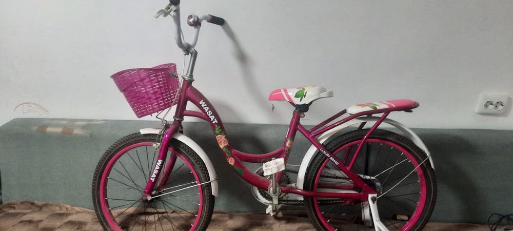 Продаётся велосипед для девочек