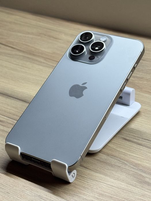 Продам iPhone 15 pro max