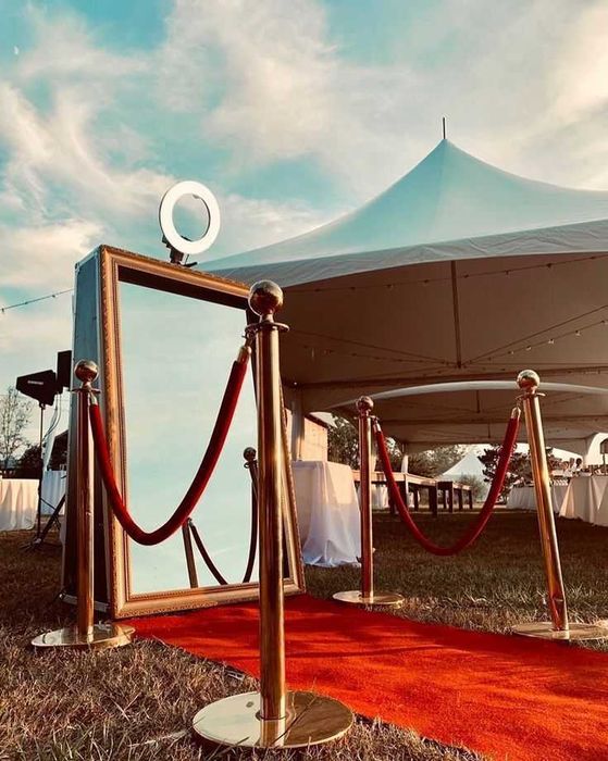 Inchiririere cabina foto / magic mirror / oglinda foto + alte servicii