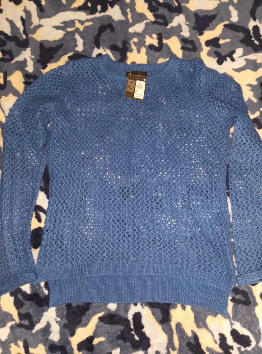 Кофты вязанный махровый, новая. Цена свой 8 евро