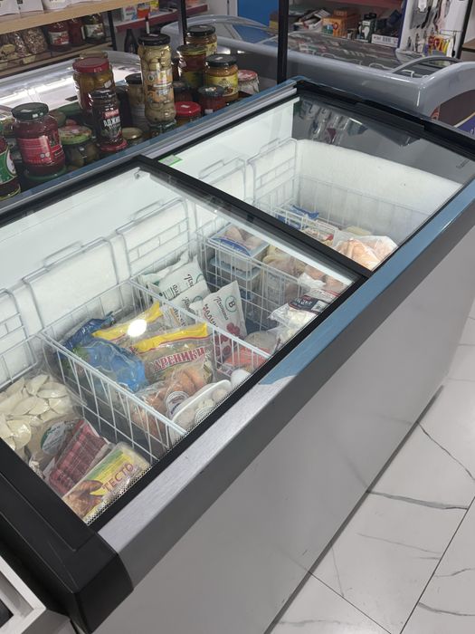 Морозильник витринный