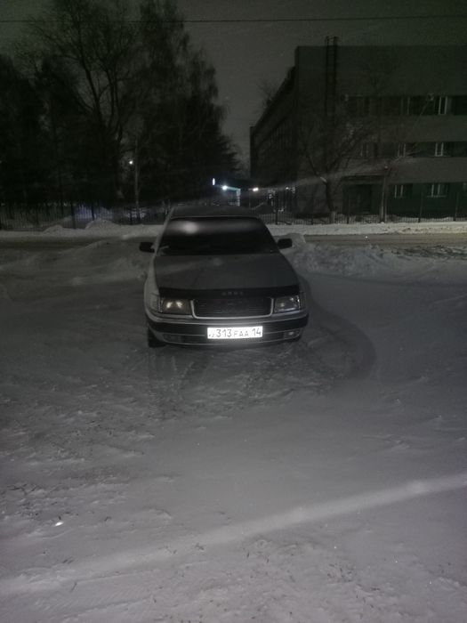 Ауди 100 с-4 продам