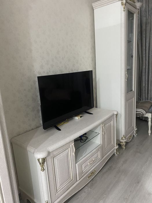Продам гостинную