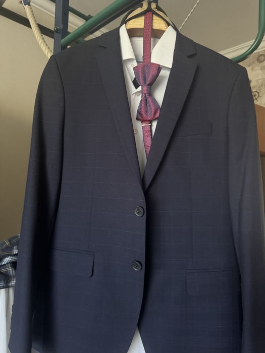 Костюм для молодого человека