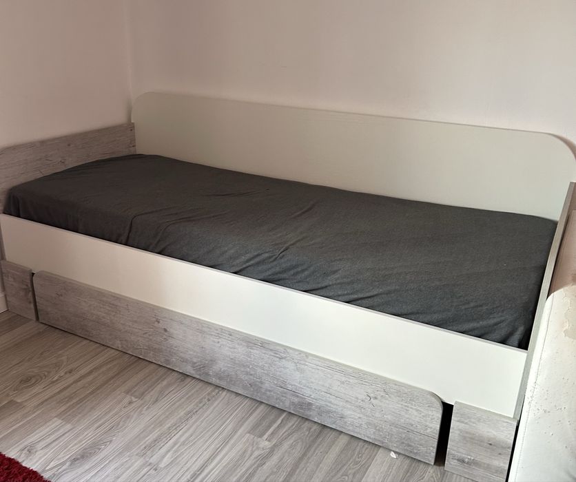 Продам кровать 90/200, диван 90/140