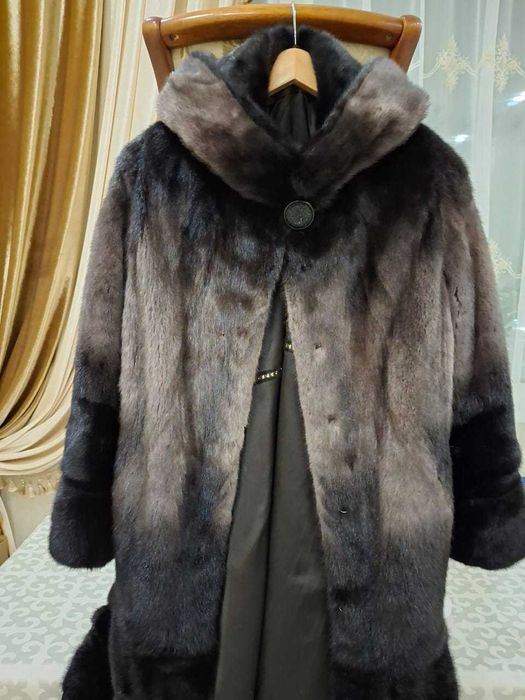 Продам норковую шубу недорого
