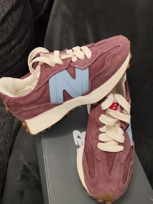 New Balance 327 culoare roșu burgund cu logo N albastru 37 noi originali