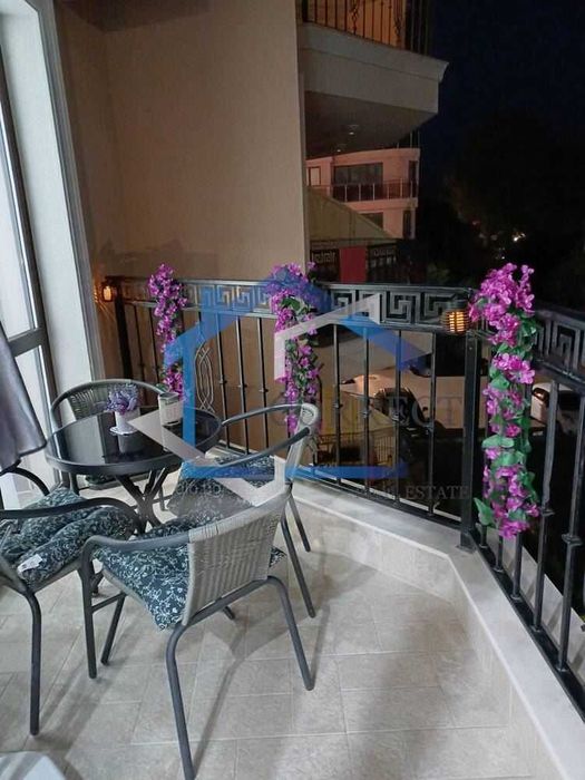 Дава се под наем Двустаен апартамент в Варна, Възраждане 3 - 75 кв.м за 561 € - Снимка #12