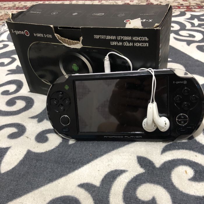 Игравая кансол x-game