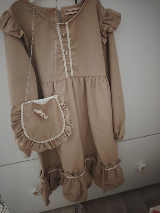 Детски роклички 6-7 и 7-8 год.