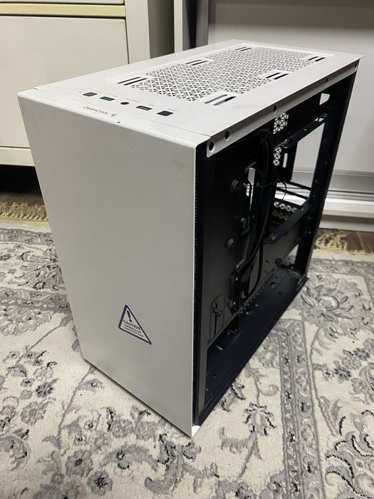 Компьютерный корпус со стеклом