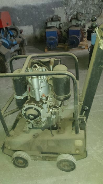 Piese motor HATZ injector 40120901