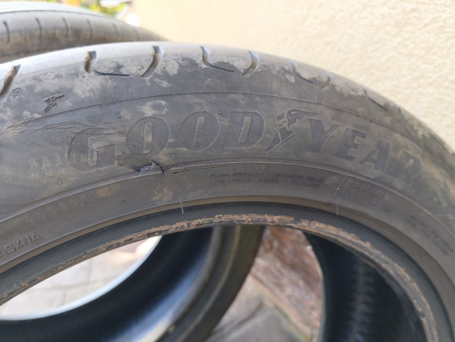 225/50/17 Goodyear Dot 23