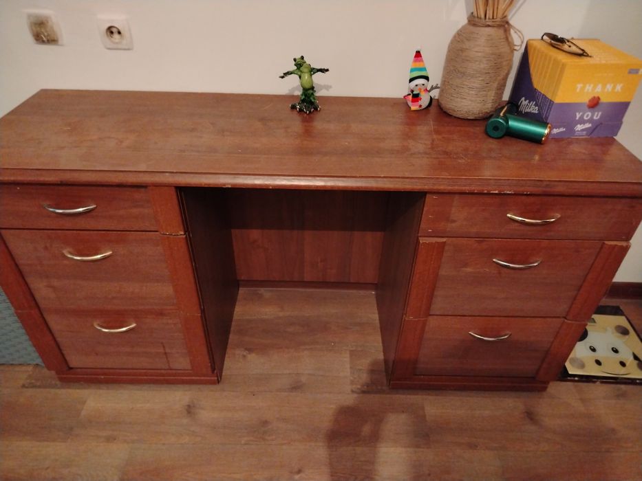 Продаётся 4000тг