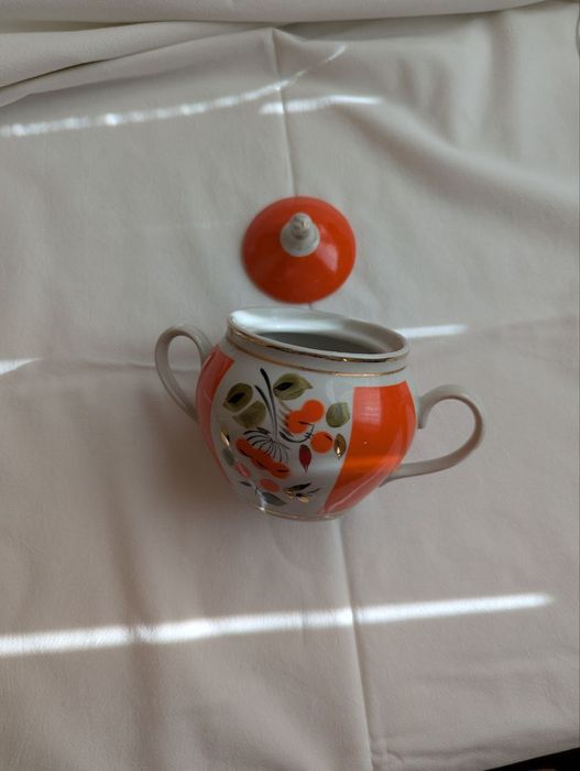 Продам сахарницы