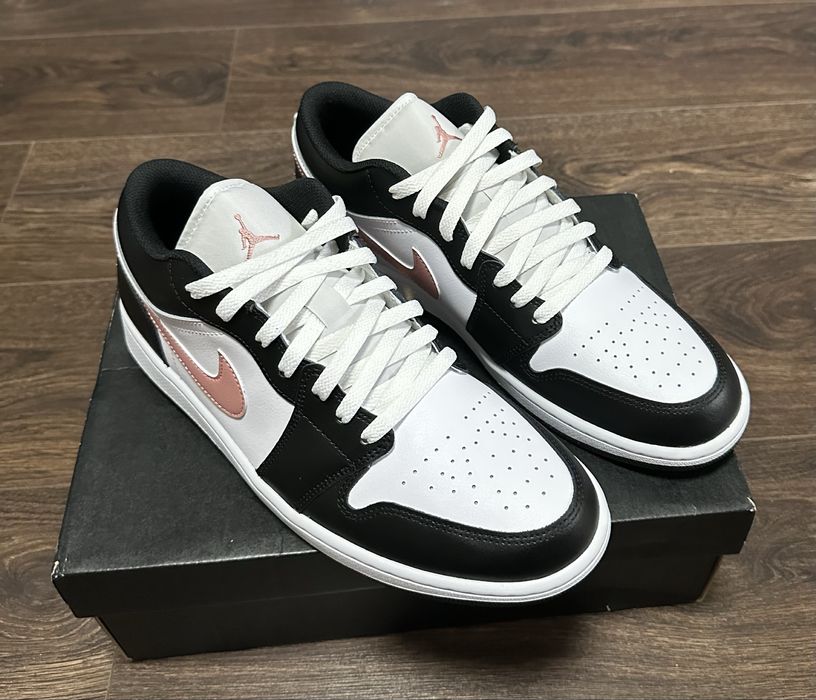 Adidasi Barbati Nike Air Jordan 1 Low Marimea 45 Noi Cu Eticheta